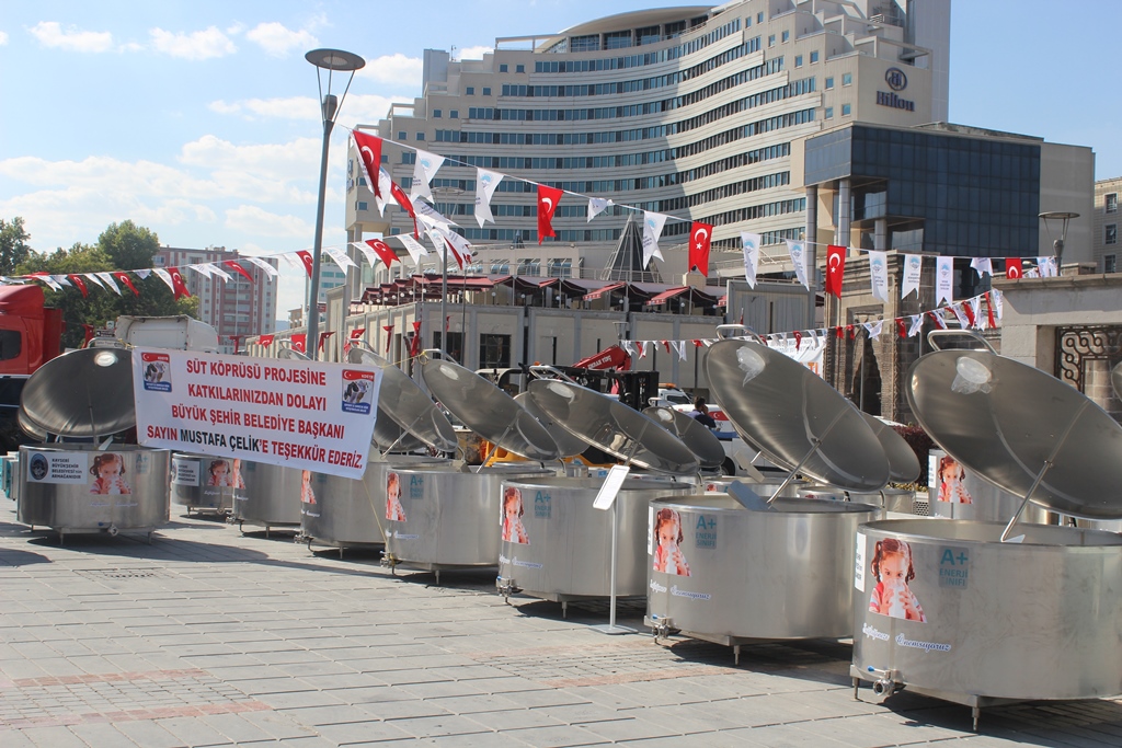 Kayseri`de Çiğ Süt Soğutma Tankları Teslim Töreni Yapıldı